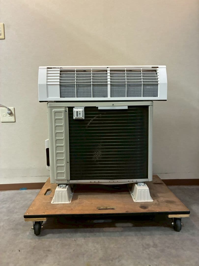 2122 日立【RAS-AJ22K (W)】2020年製 6畳 エアコン 中古