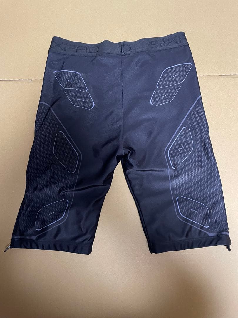 SIXPAD EMSトレーニングウェア パワースーツ上下　Ｌ　ブラック