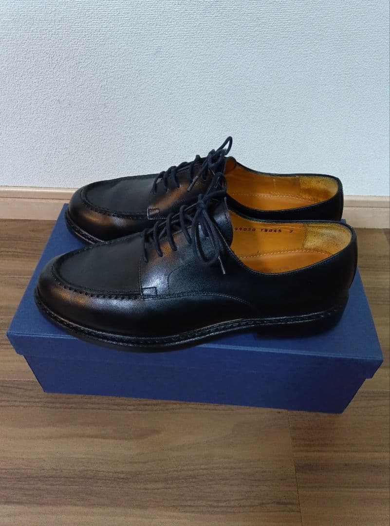 ジャランスリワヤ　99030　サイズUK7.0　ブラック　ダイナイトソール