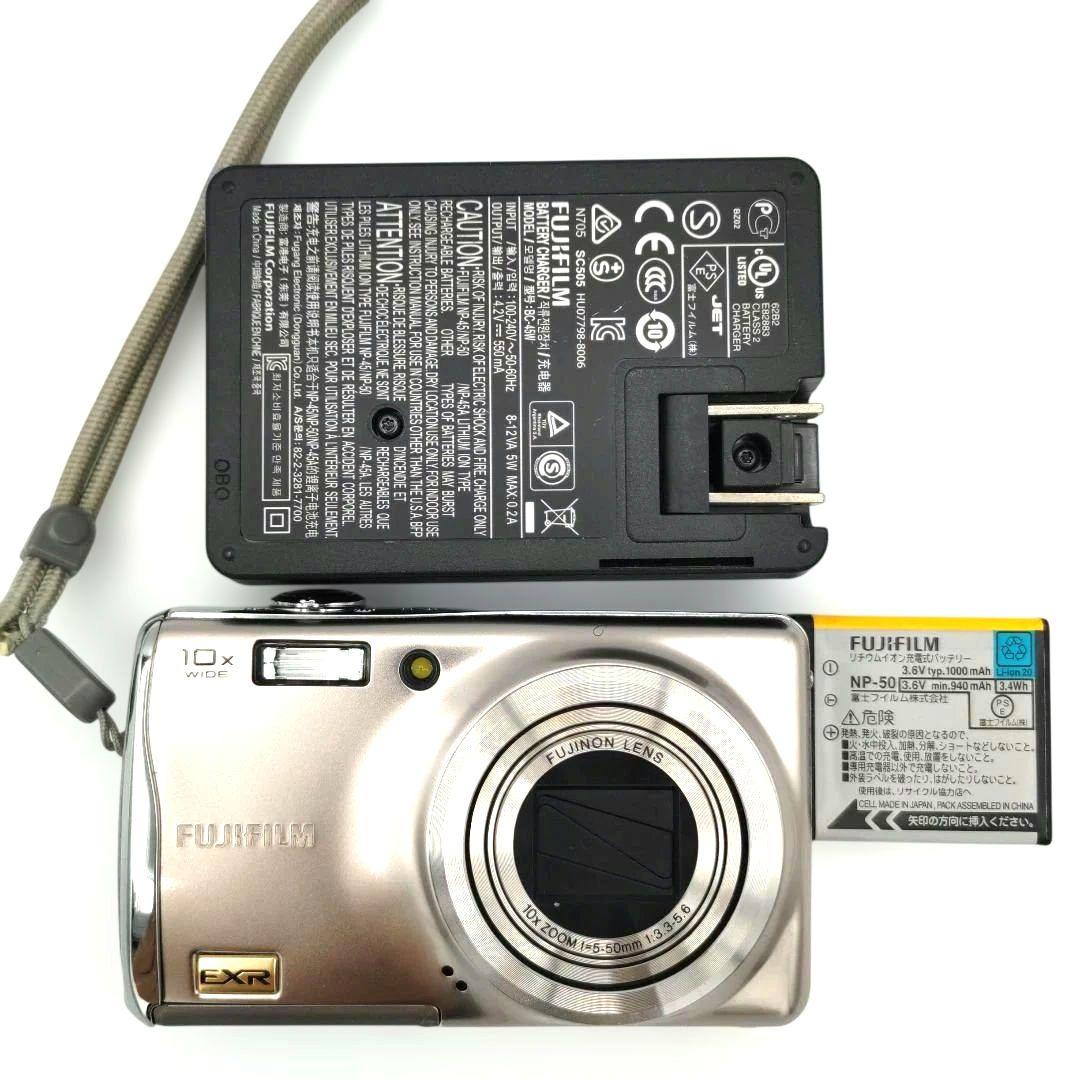 FUJIFILM FinePix F80EXR コンパクトデジカメ シルバー