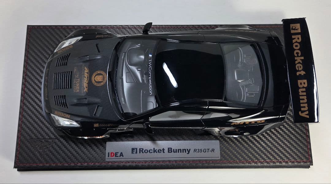 EIDOLPN　アイドロン　1/18　Rocket　Bunny　R35　GTR