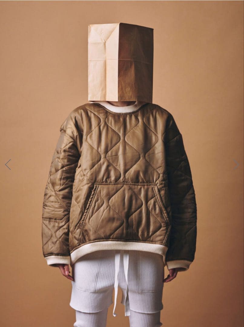 m.u × PRE_QUILTING LONG PULLOVER BEGE