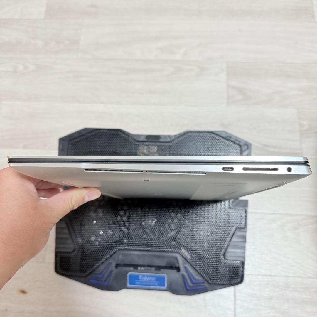 【美品】DELL XPS15 9500/ i7 /32GB / 1TB