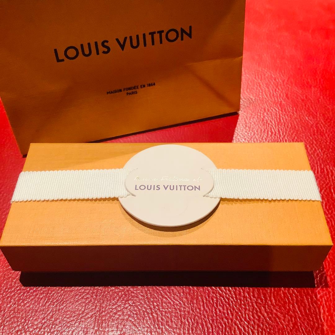 ❤️パリLV正規品　LOUIS VUITTON チョコレート　ミルク&ダーク2箱