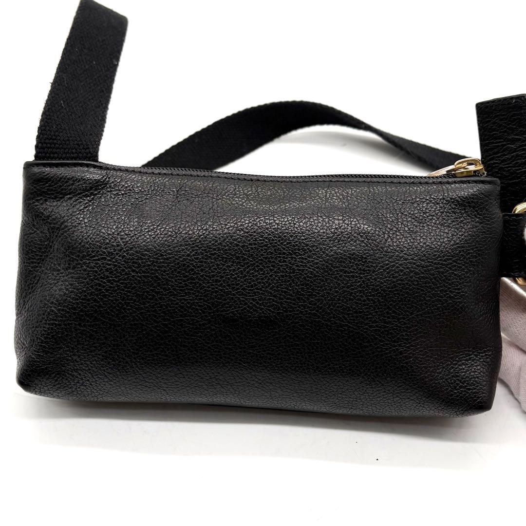 【美品】イルビゾンテ ショルダーバッグ ボディバッグ レザー ブラック