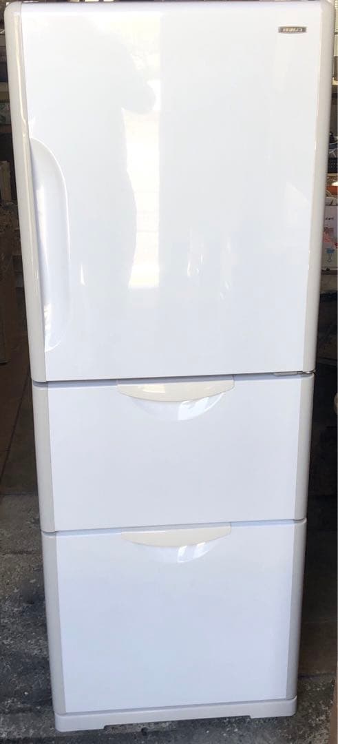 HITACHI 冷凍冷蔵庫 3ドア　255Ｌ　R-26XS-W