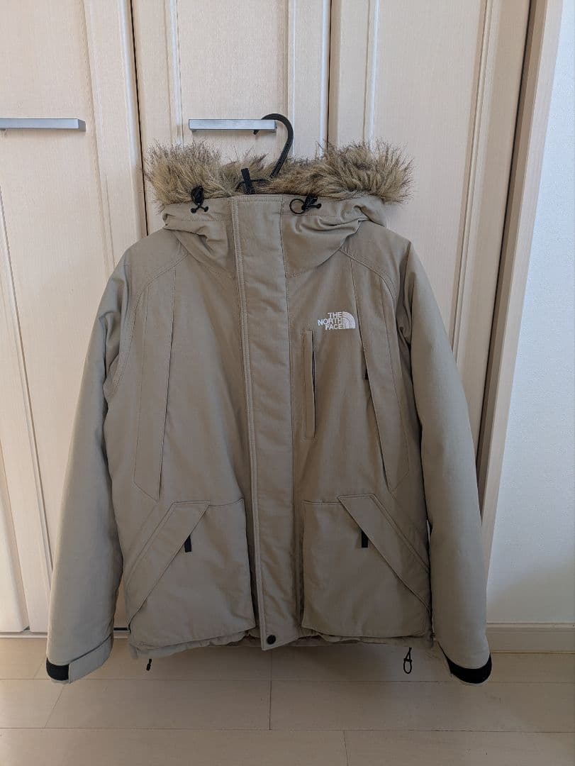 THE NORTH FACE ベージュ ダウンジャケット