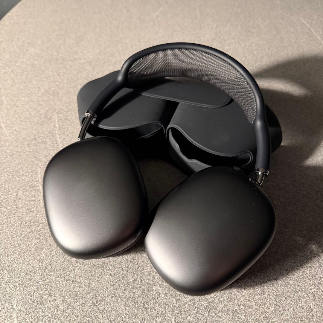 【極美品】AirPods Max スペースグレー（ライトニングモデル）
