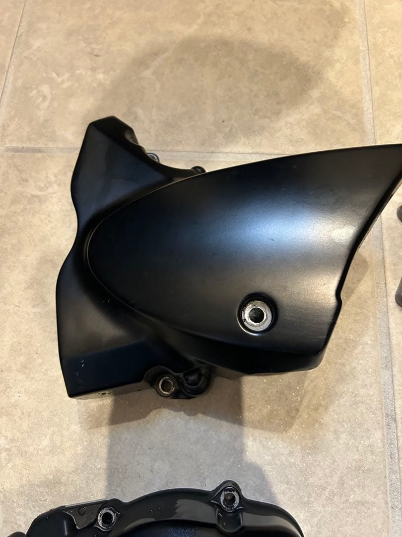 Z900RS エンジンカバー