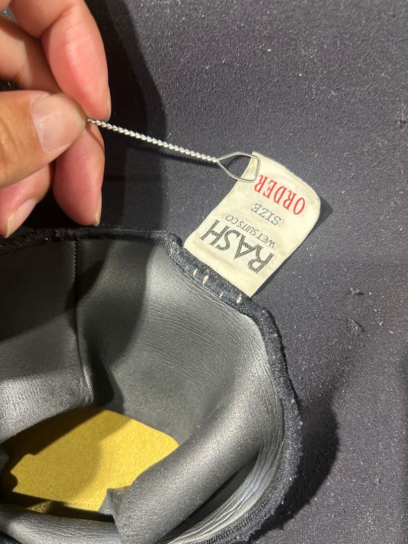 RASH PILGRIM SURF SUPLY セミドライジャージ