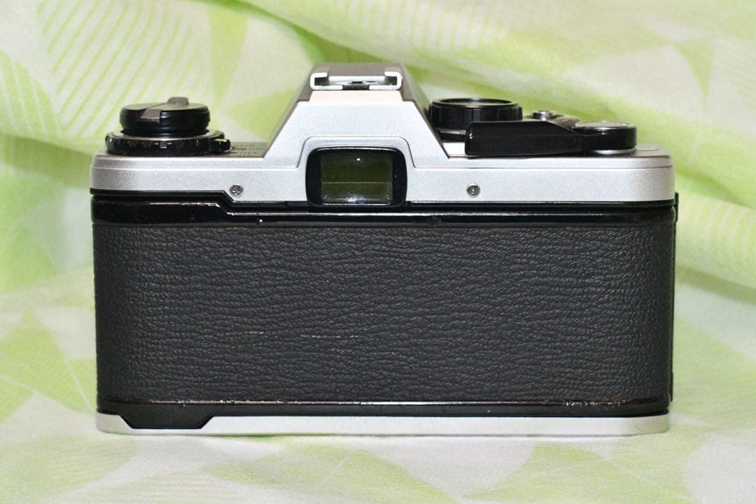 お値下げ中《動作品》OLYMPUS OM-10+50/1.8標準レンズ付a322