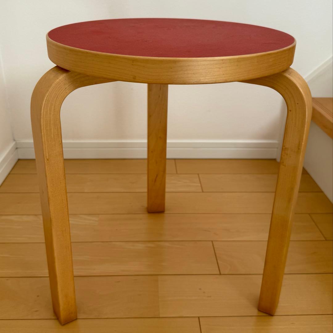 アルテック（Artek） スツール60 3本脚 赤リノリウム