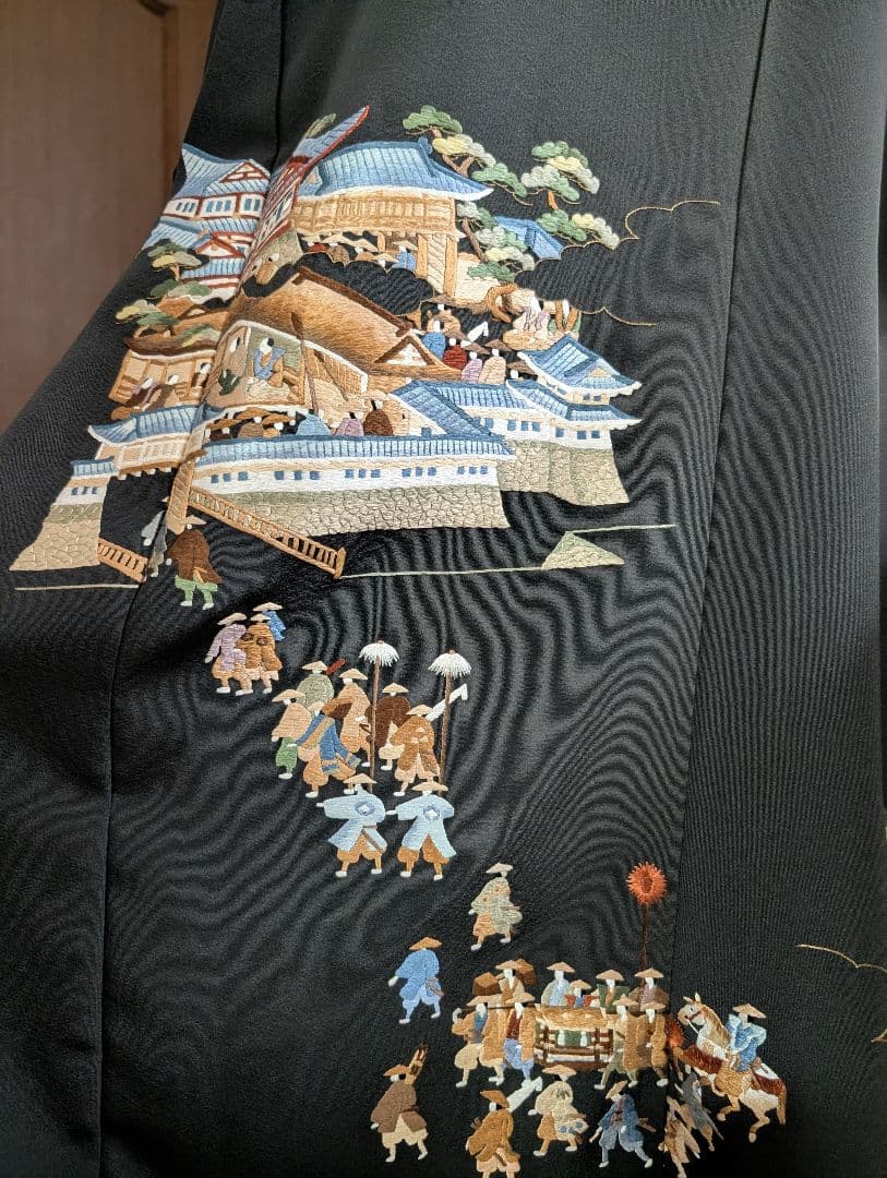 新品留袖ドレス着物リメイクワンピース正絹大名行列刺繍М〜LL結婚式日焼けあり値下