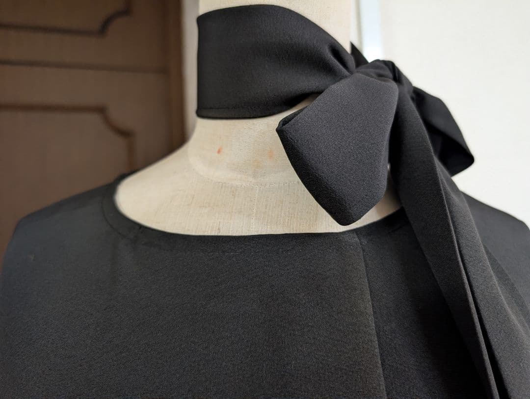 新品留袖ドレス着物リメイクワンピース正絹大名行列刺繍М〜LL結婚式日焼けあり値下