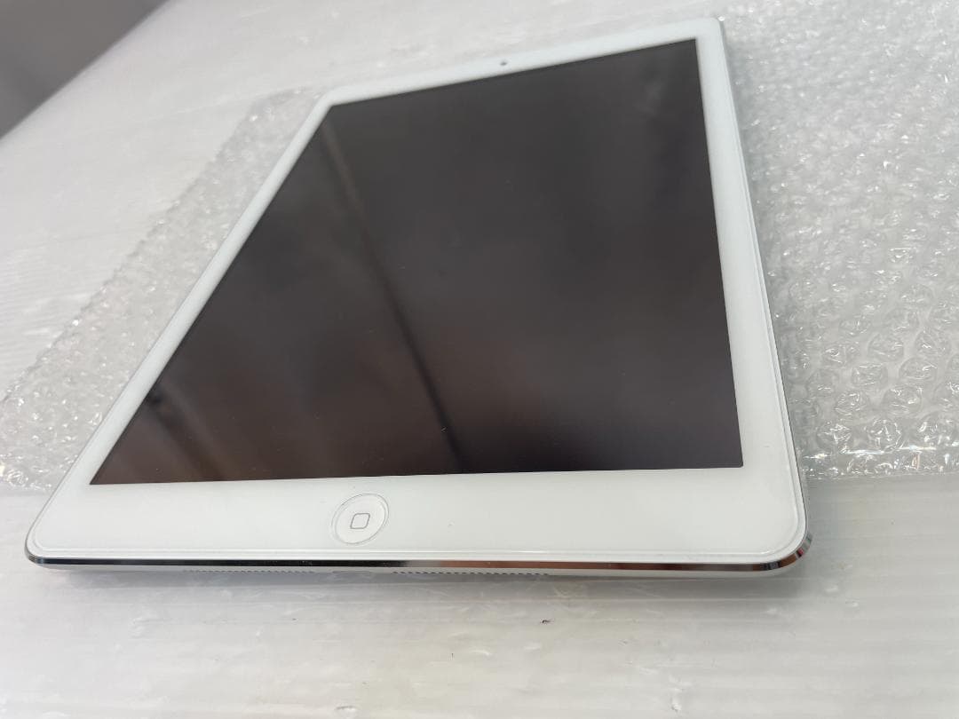 ★状態〇★ Apple iPad Air MD790J/A 64GB A1474