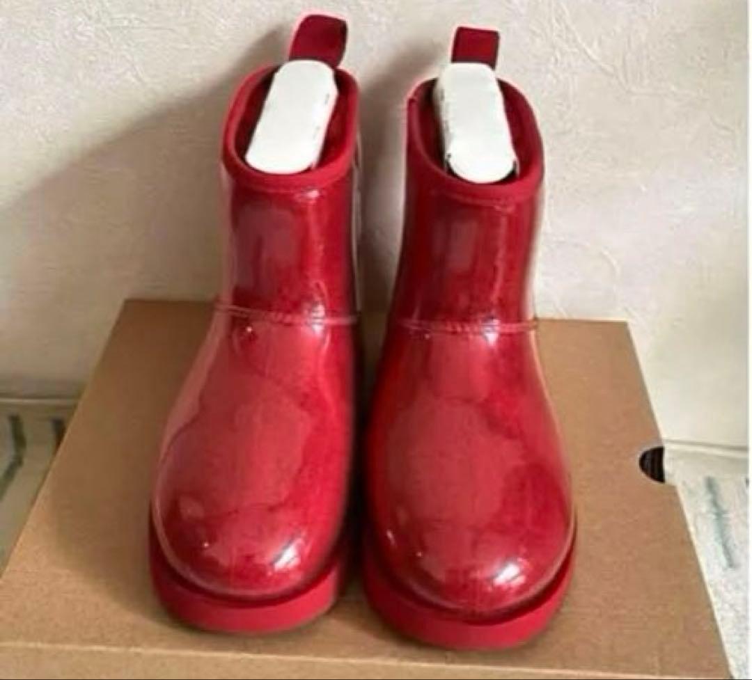 UGG 新品 クラシックミニ　クリア　23㎝　ブーツ　年末SALE開催中‼️