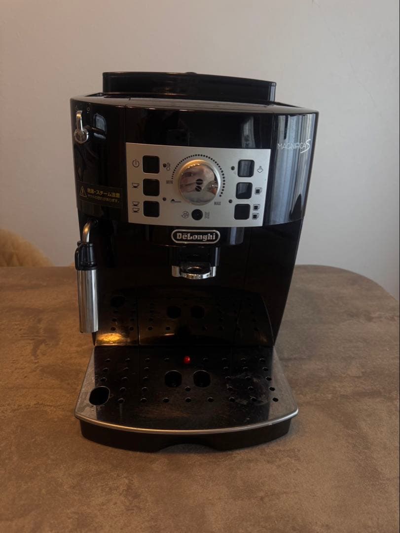 De’Longhi (デロンギ) 全自動コーヒーマシン マグニフィカスタート