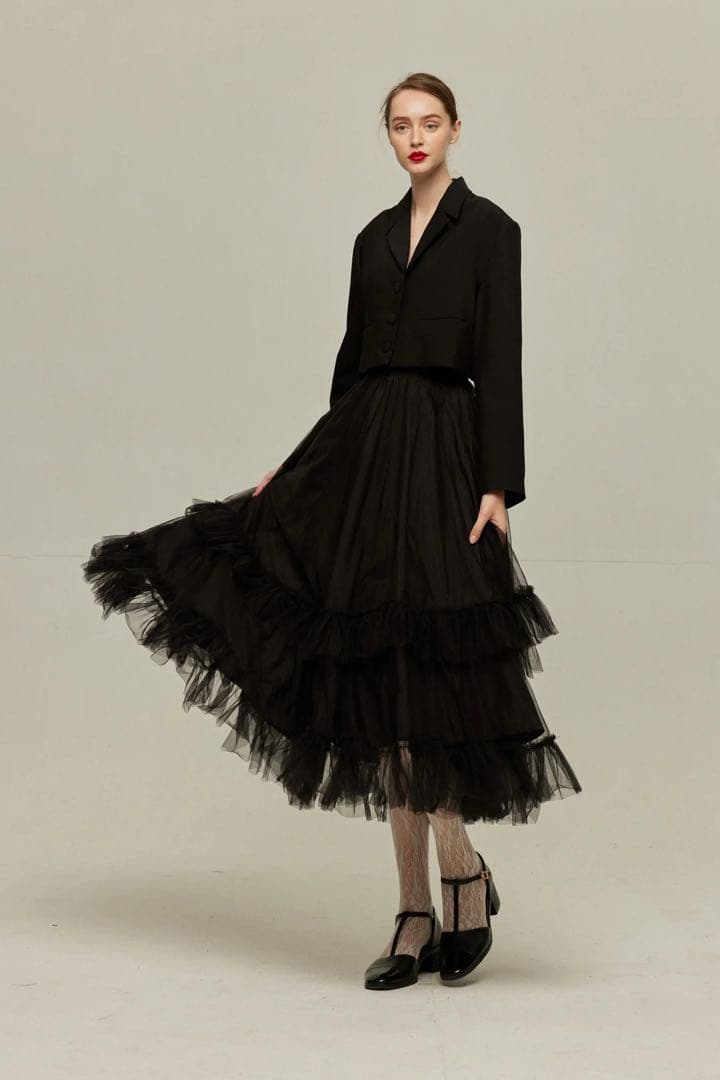 tnewties 枕の下に隠したラッキーチャーム　クロップドジャケット ブラック