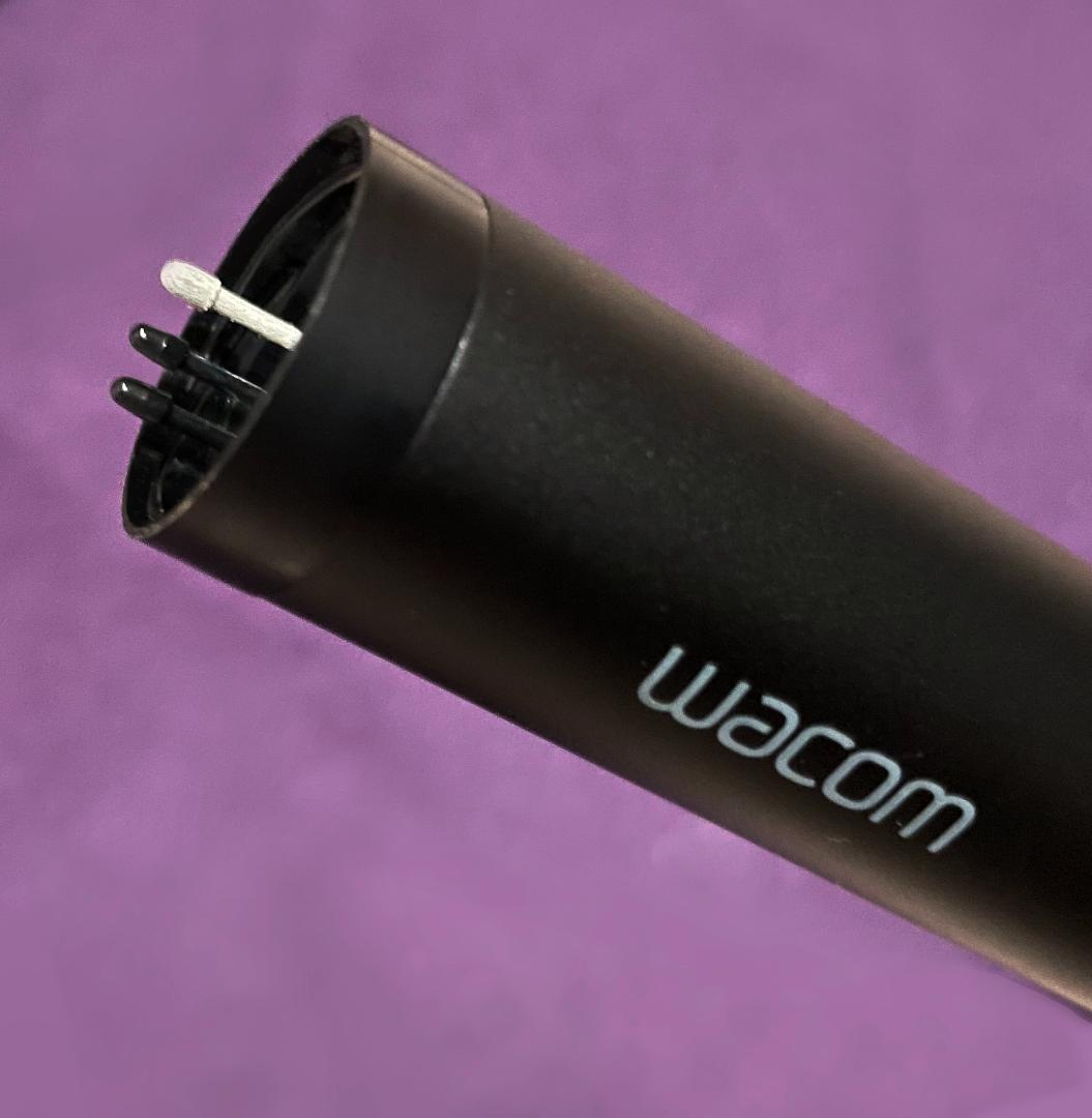 ワコム 液晶ペンタブレット MobileStudio Pro13