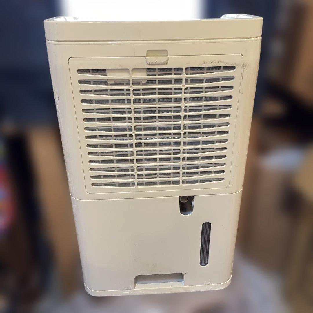 アイリスオーヤマ　除湿機 衣類乾燥 除湿器 ホワイト DCE-6515