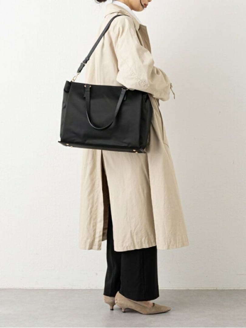 未使用ラシット大容量三層構造ポケット多数15インチPC入るお仕事2wayバッグ