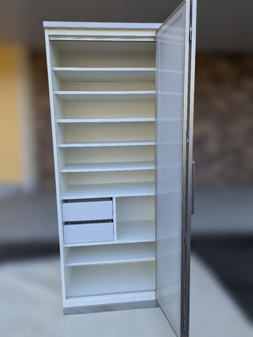 食器棚　キッチンボード　収納