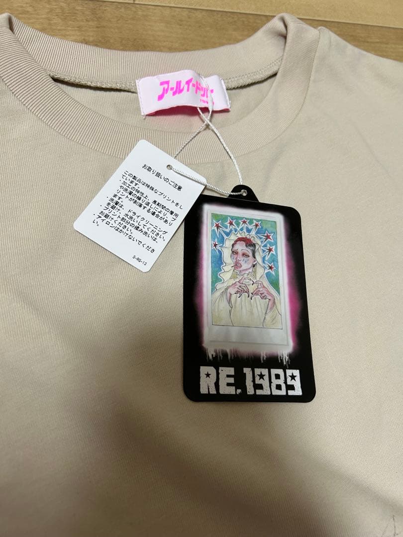 新品タグ付き✨Re. アールイードット仲里依紗BirthdayロングTシャツ