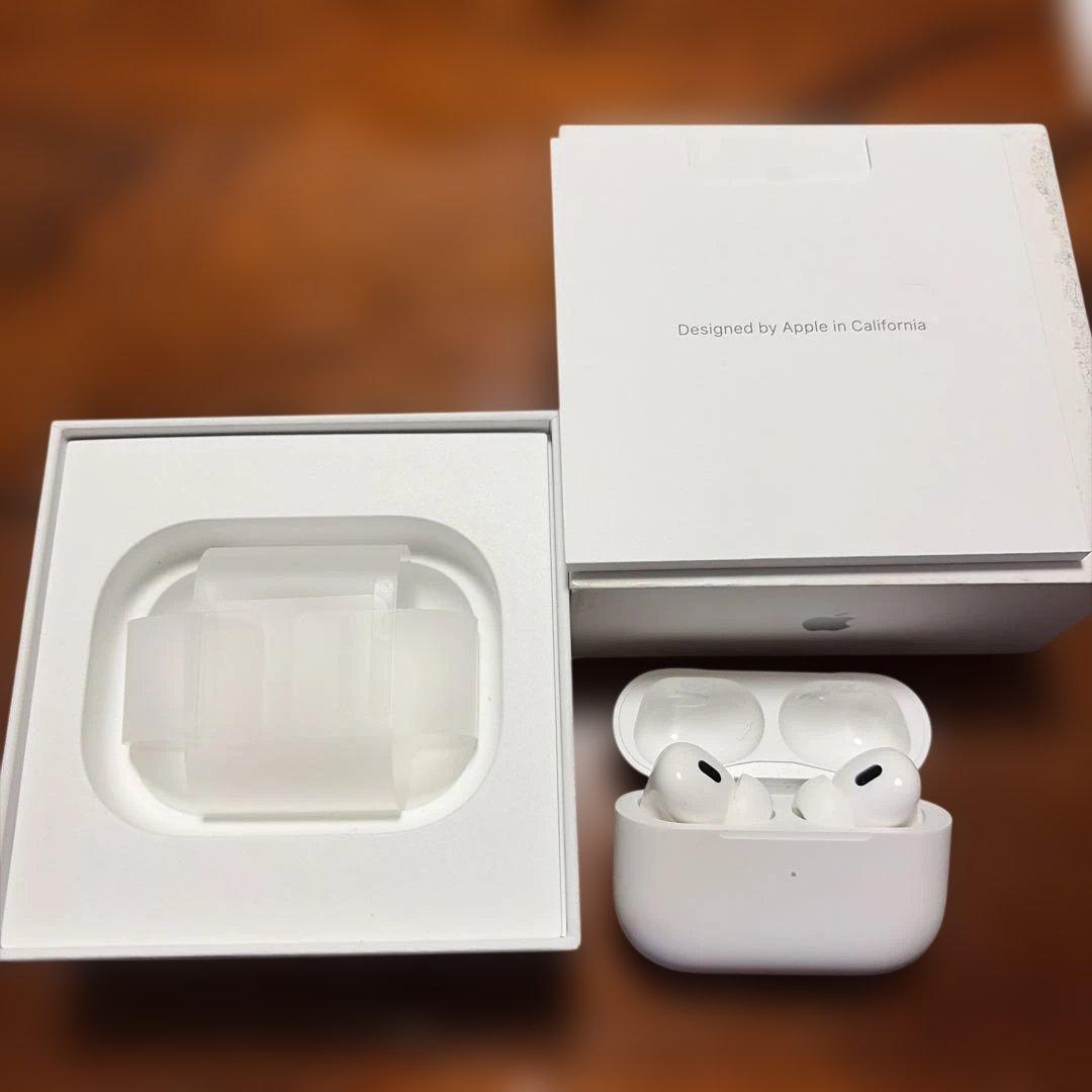 AirPods Pro 2本体 ホワイト 充電ケーブル付