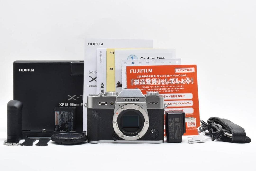n*7様 ■ほぼ新品■ フジフィルム　FUJIFILM X-T30 ボディ 《S