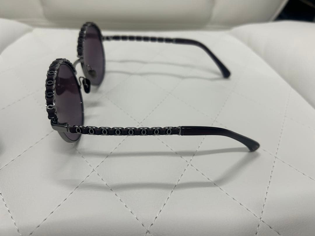 【未使用美品】シャネルCHANEL サングラス 完売品 レア商品