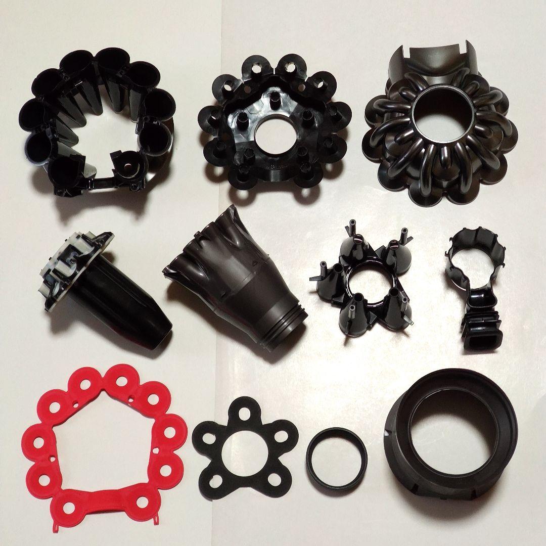 ダイソンSV0 V8掃除機＋マキタ18vアダプターセット 分解清掃済み 動作品