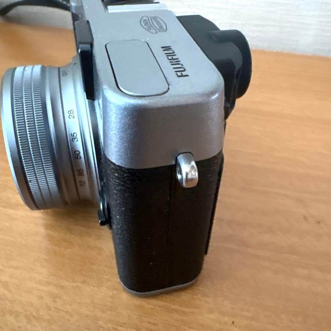 FUJIFILM Ｘ20 シルバー 【中古品】