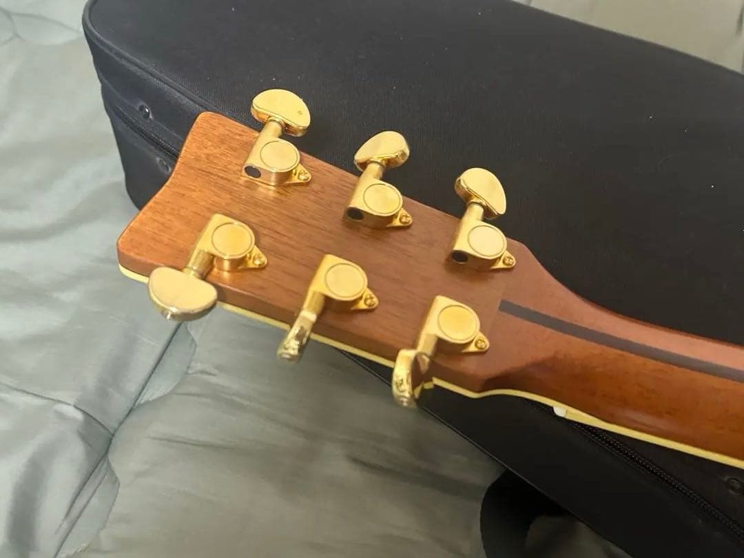 超美品 出会った時が最後のチャンス！名器トップ単板LL6アコースティックギター