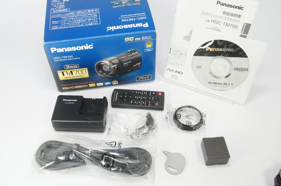 【ほぼ未使用】Panasonic ビデオカメラ HDC-TM700 ブラック