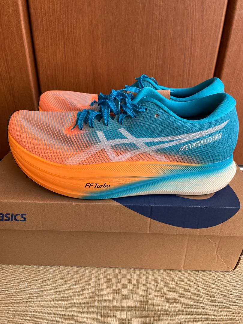 新品未使用　ASICS メタスピードスカイプラス　27cm