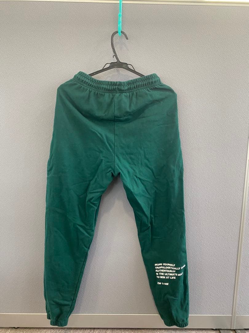 ZUMBA スウェットパンツ