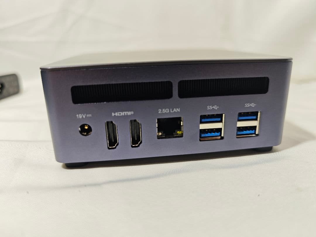 整備済品　Minisforum UM790 Pro 32GB/1TB