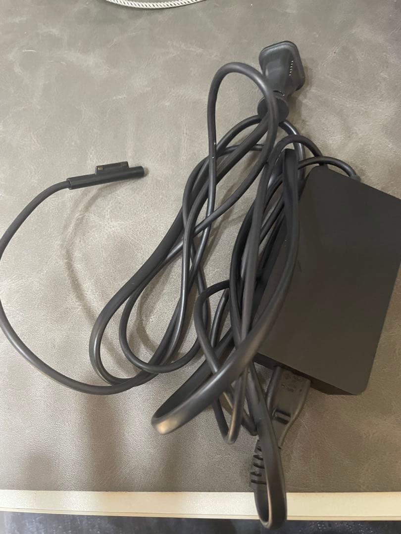 surface pro7 純正キーボード・ペン・マウス　他ケース・充電ケーブル付