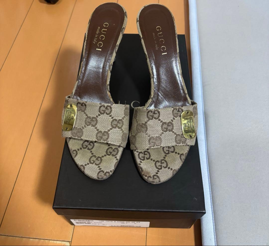 GUCCI GG柄　箱+袋セット　23.5cm