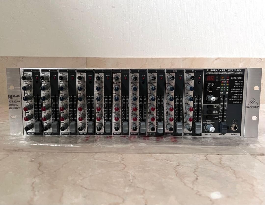 配信機器・PA機器・レコーディング機器 mission5 Behringer Eurorack RX1202FX