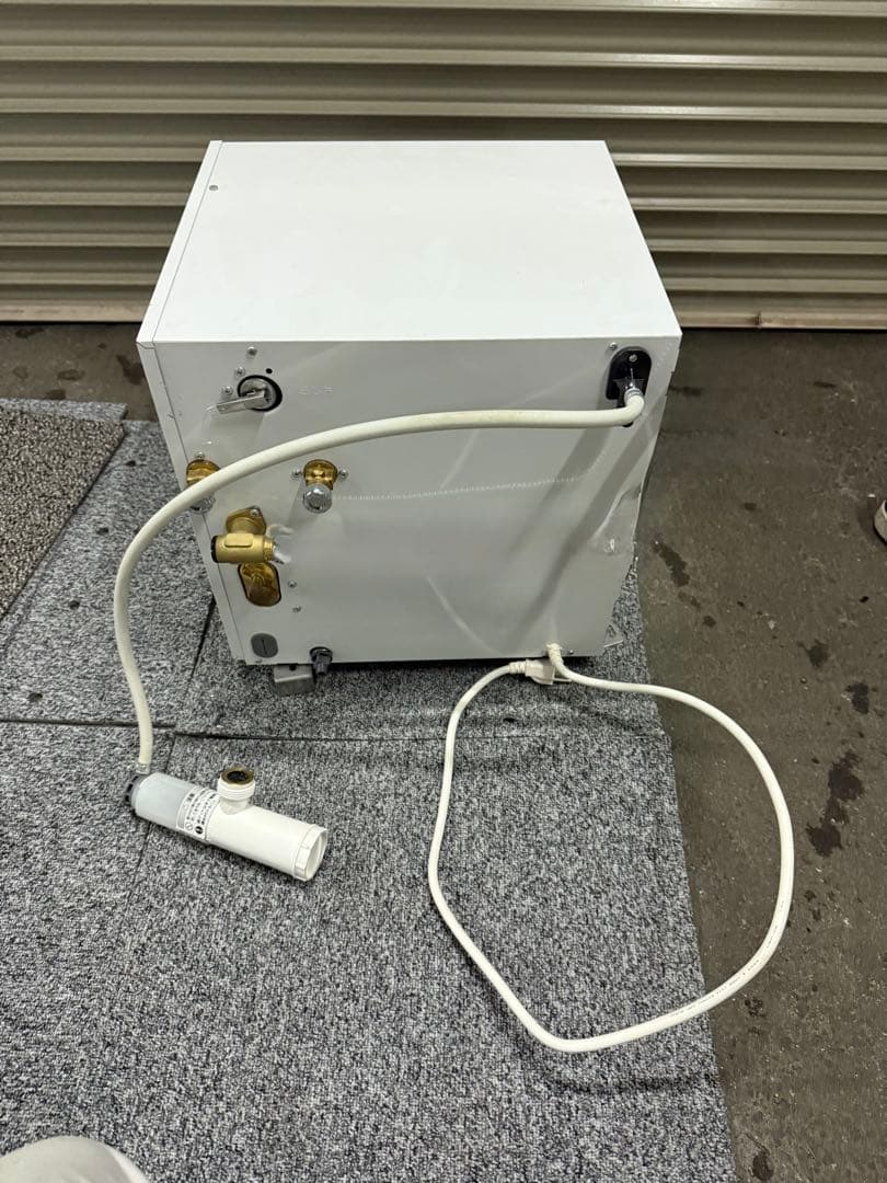 TOTO 小型電気温水器【REW25A1B1K】2024年製　湯ぽっと 約25L