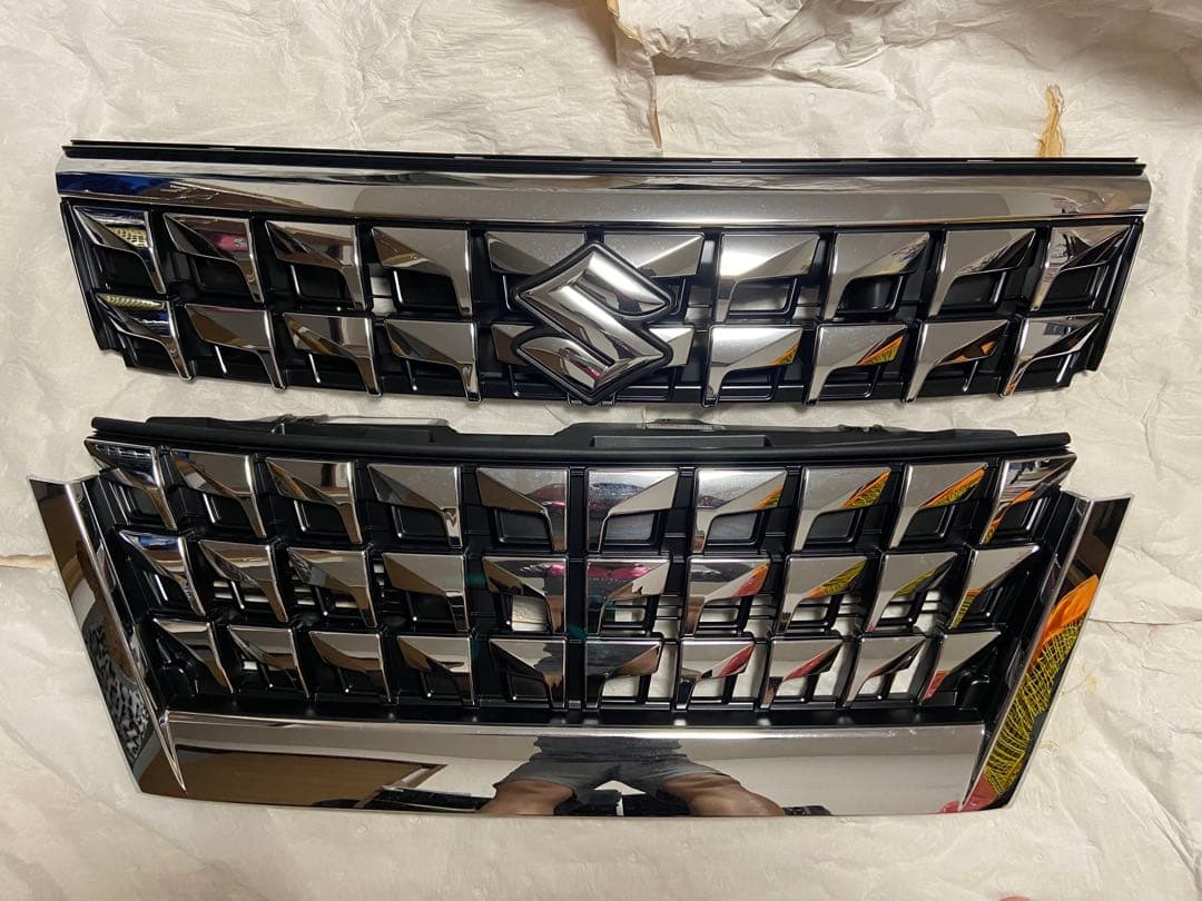 スペーシア　フロントグリル 後期