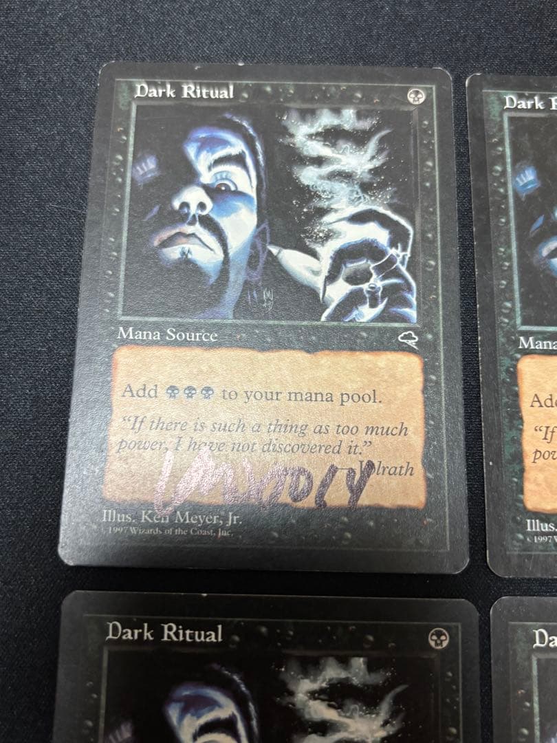 暗黒の儀式 サインド 4枚