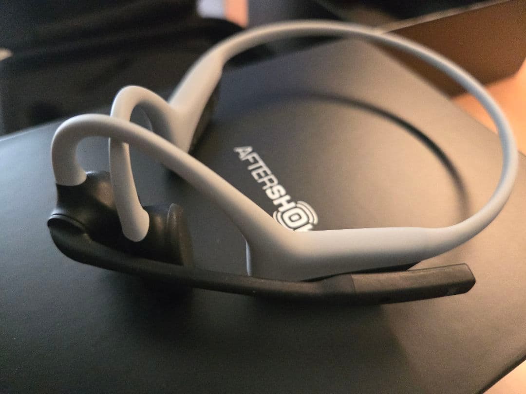 ヘッドホン opencomm aftershokz