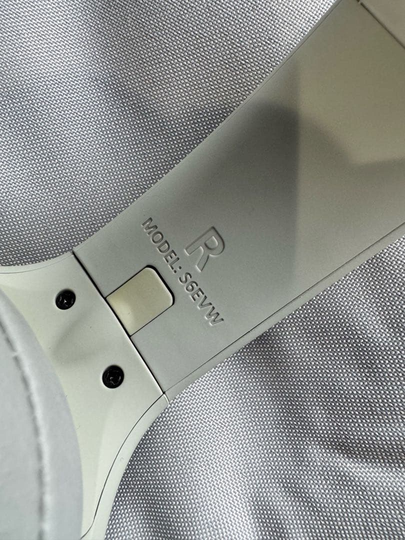 Skullcandy ワイヤレスヘッドホン 収納袋付き