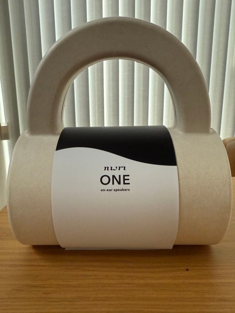 num ONE オンイヤースピーカー MBH001