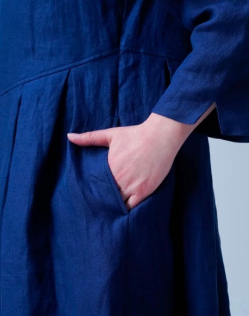 （お値下げ中）wafu.リネンワンピース　鍵盤タック　 カラー/ブルーニュイ