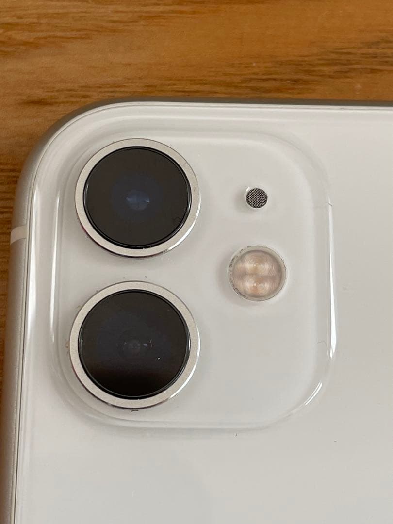 Apple iPhone 11 ホワイト 本体と箱とケーブル付