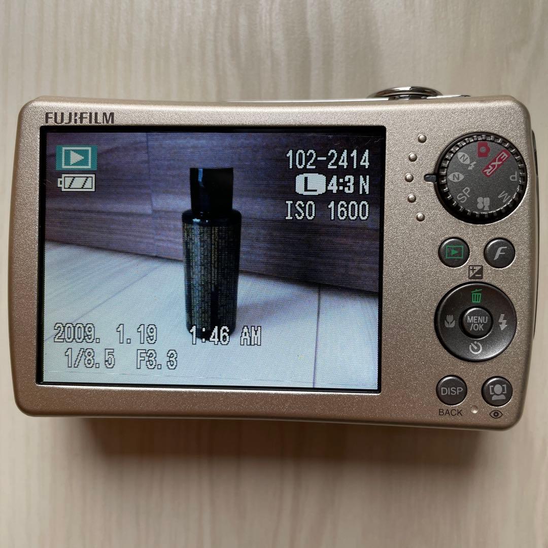 FUJIFILM FinePix F200EXR コンパクトデジタルカメラ