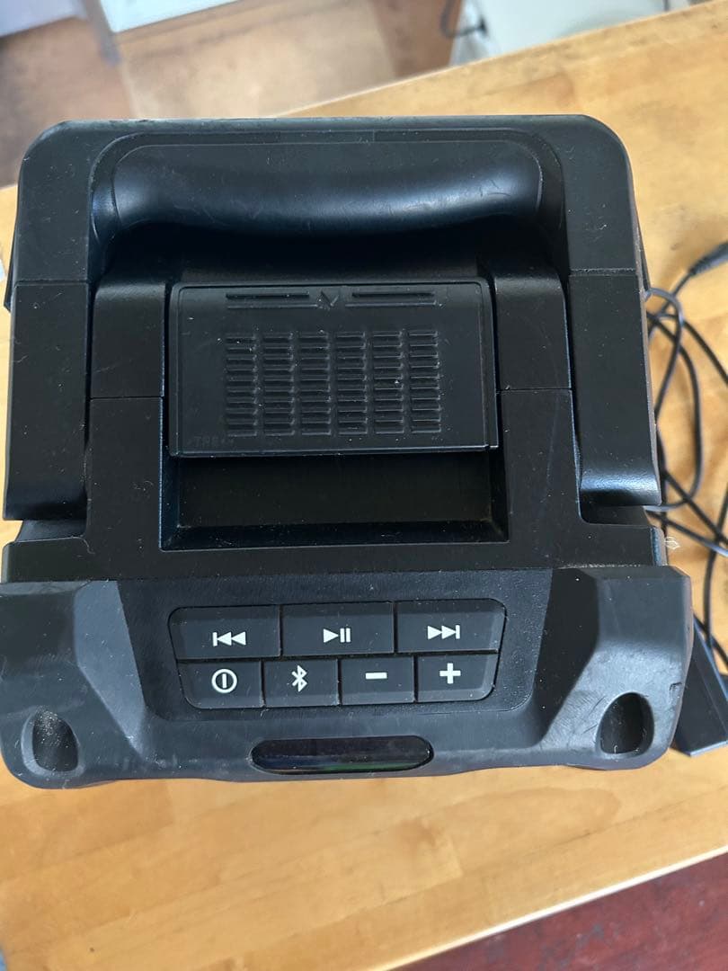 【3点セット】マキタスピーカー　マキタバッテリー充電器 18v互換バッテリー